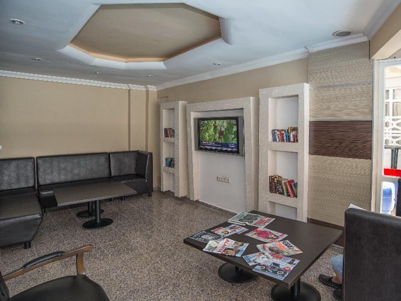 Kleopatra Bebek Hotel Аланя Екстериор снимка