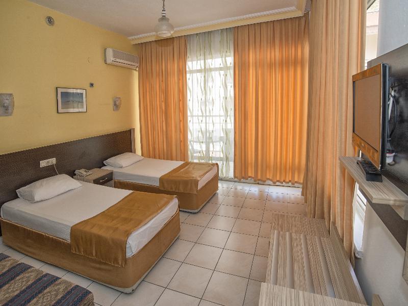 Kleopatra Bebek Hotel Аланя Екстериор снимка
