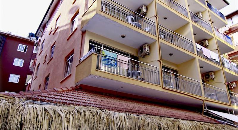 Kleopatra Bebek Hotel Аланя Екстериор снимка