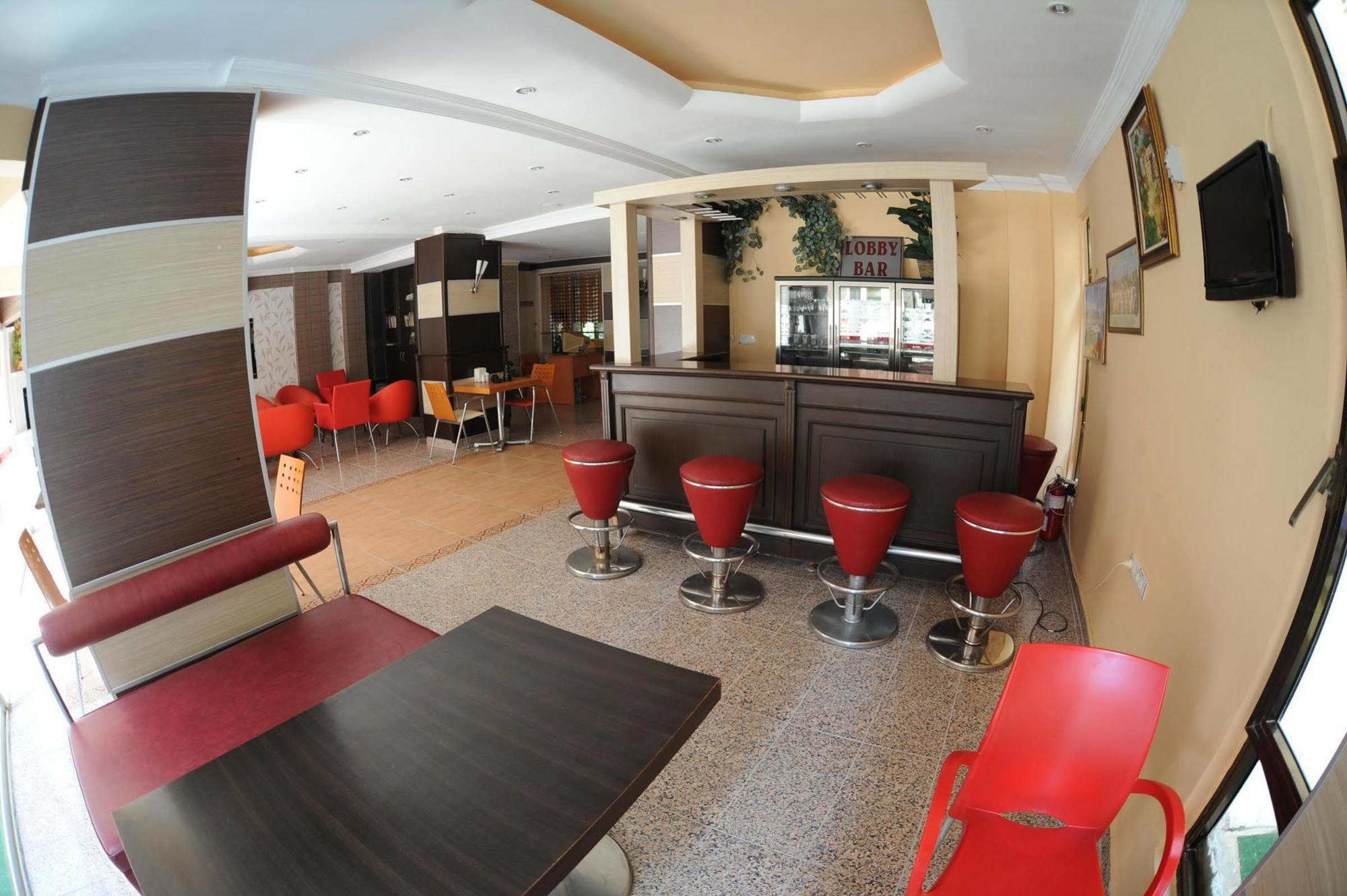 Kleopatra Bebek Hotel Аланя Екстериор снимка